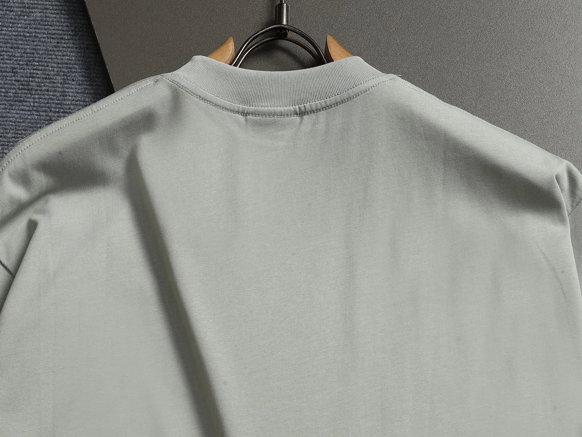 BALENCIAGA 2026BB Logo ， Retro Same Style T 320 Versatile : Gray Size：XS S M L